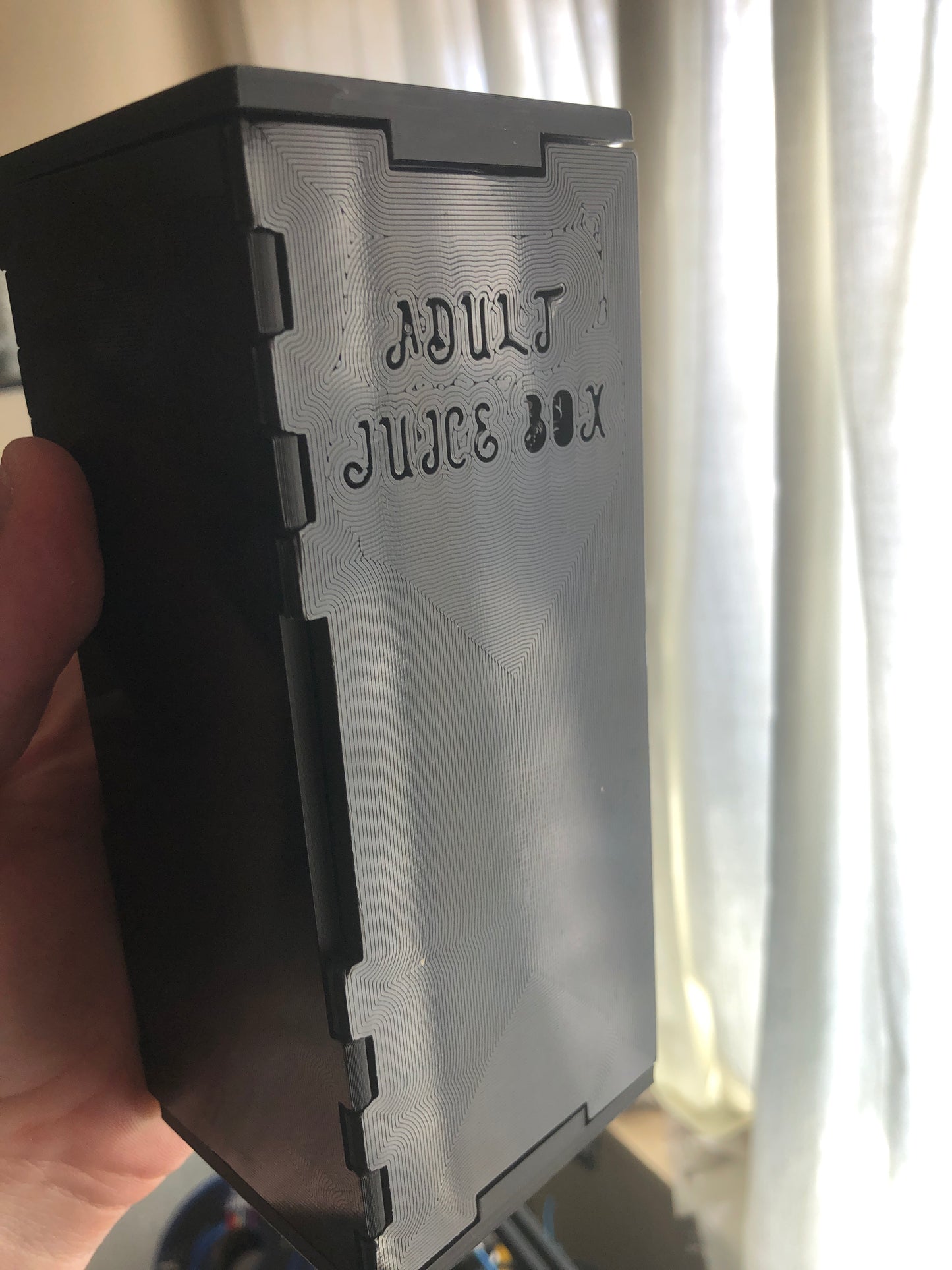 Adult juice box, Fits 12 oz tall can